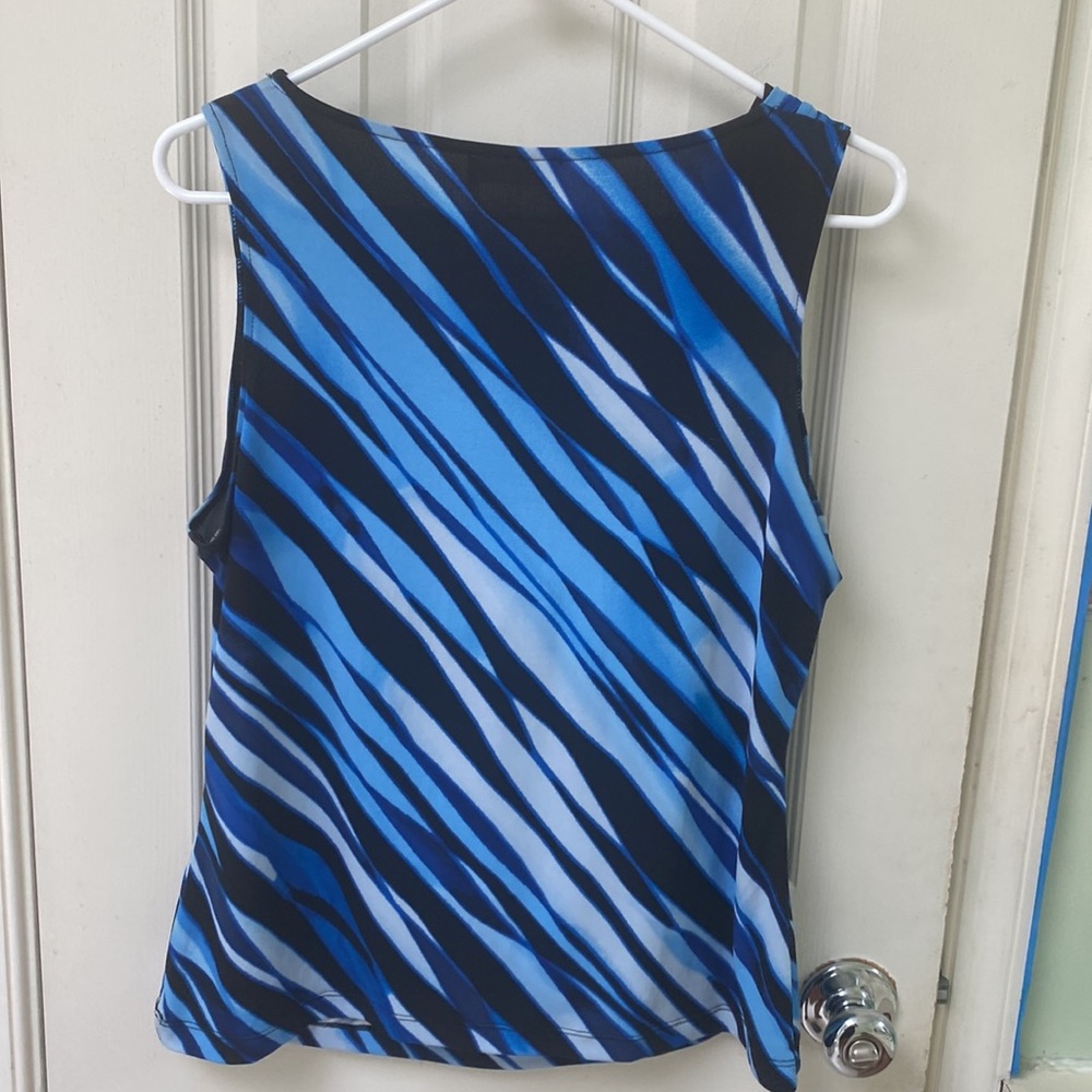 Calvin Klein stretchy scoop funnel neck tank shell size Large - Picture 5 of 7